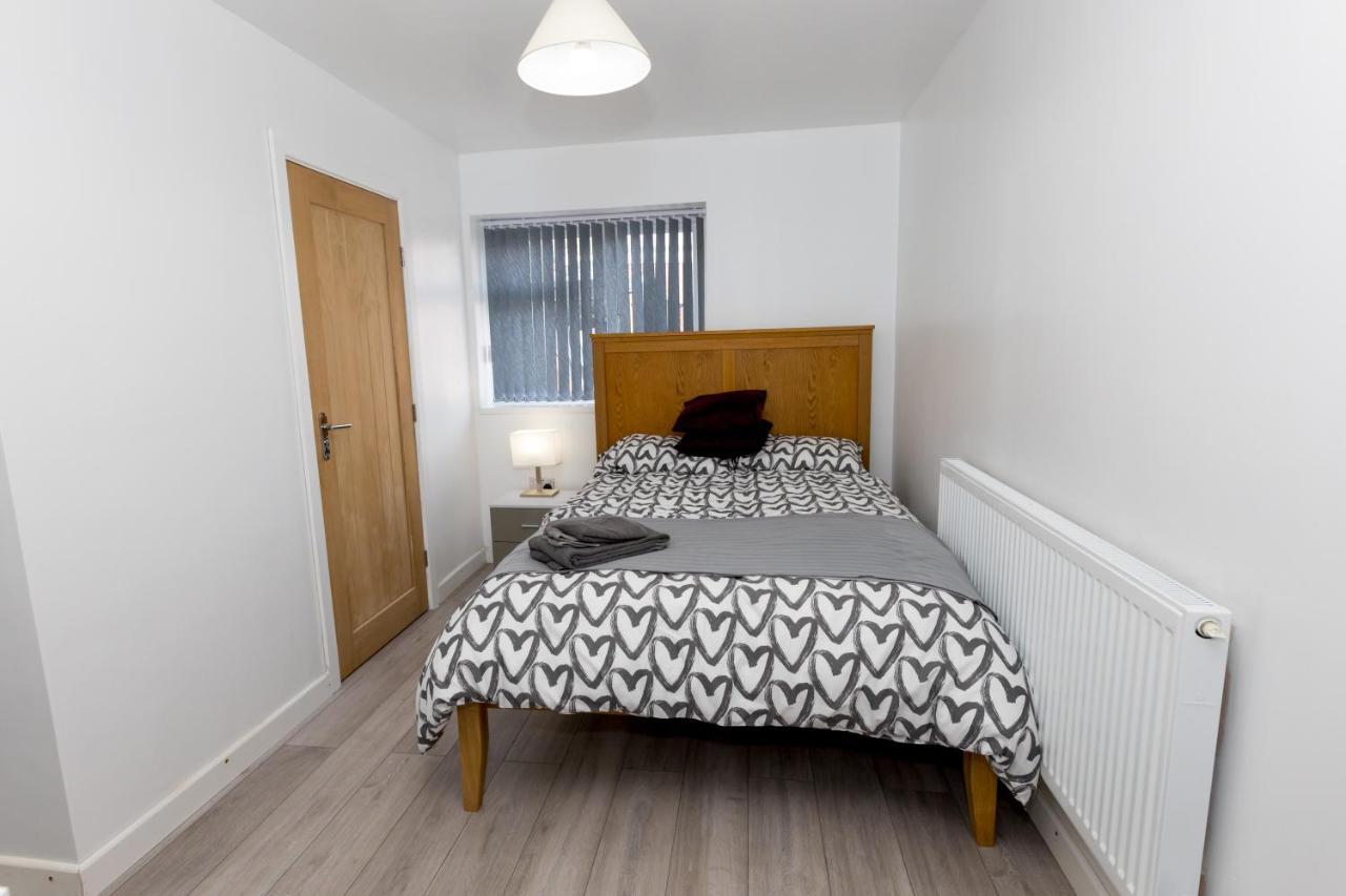 Comfortable Stays - Shirley, Solihull Ngoại thất bức ảnh